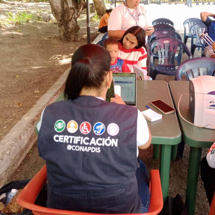 CONAPDIS Brinda Atención Integral en el Campamento Ávila