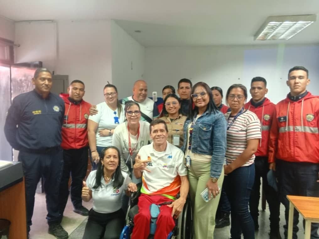 CONAPDIS Atendió a Más de 100 Personas en 5 Estados del País